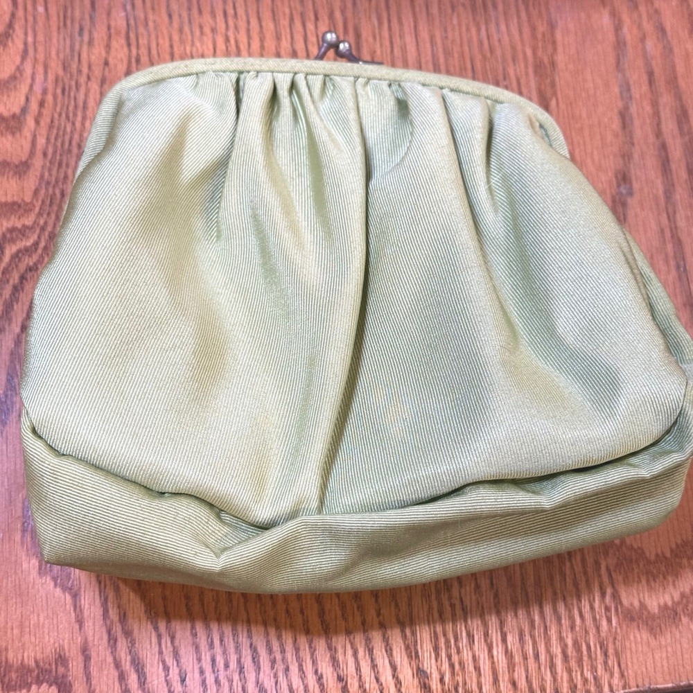 Crabtree & Evelyn London Lime Green Ribbed Satin Kiss Lock Makeup Bag Clutch - Picture 2 of 9